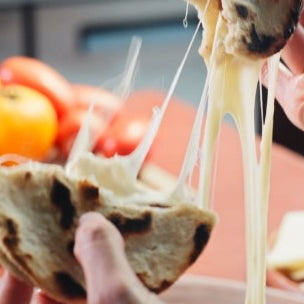 Tortillas recién hechas con Queso Totia